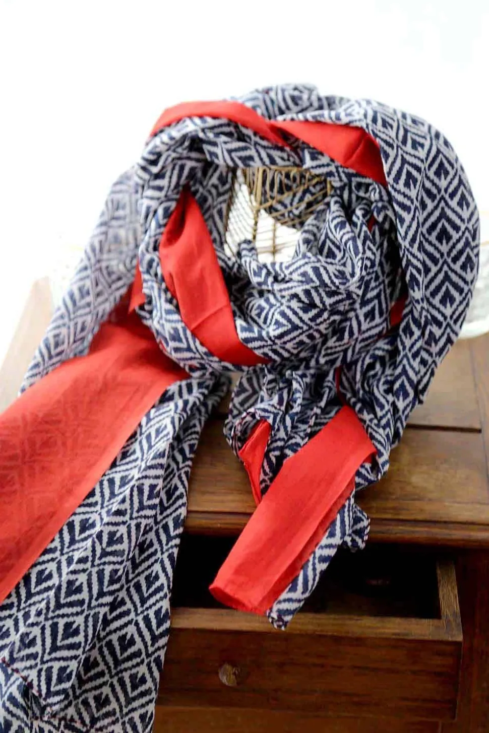 foulard_rouge_timothy_0.webp Homme Saheline Foulard Rouge Timothy