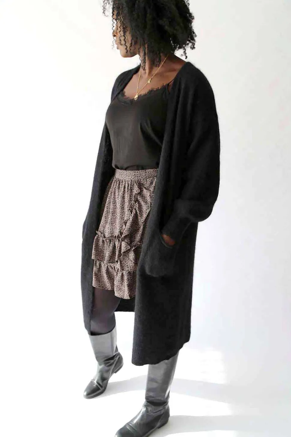 gilet_long_noir_mohair_da_2.webp Femmes Saheline Gilet Long Noir Mohair Dan