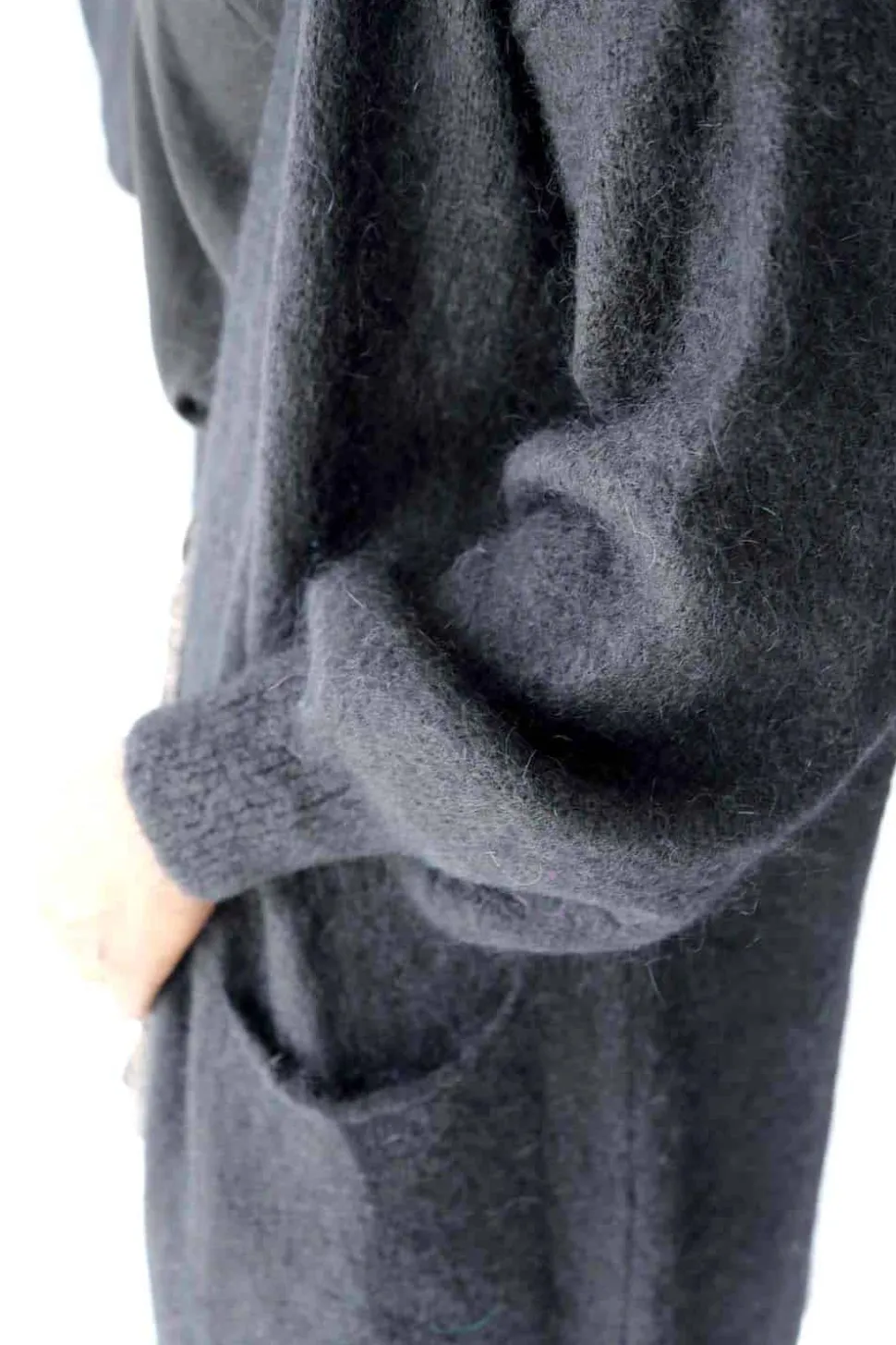 gilet_long_noir_mohair_da_5.webp Femmes Saheline Gilet Long Noir Mohair Dan