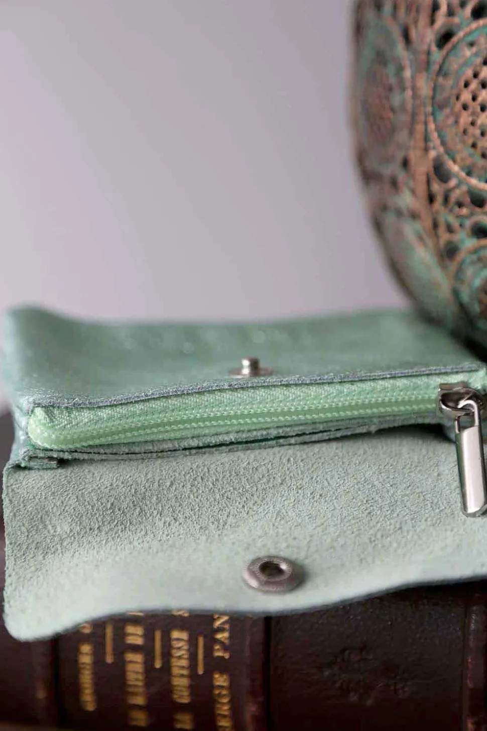 portemonnaie_vert_eau_pas_0.webp Femmes Saheline Porte-Monnaie Vert Eau Pastel Awa