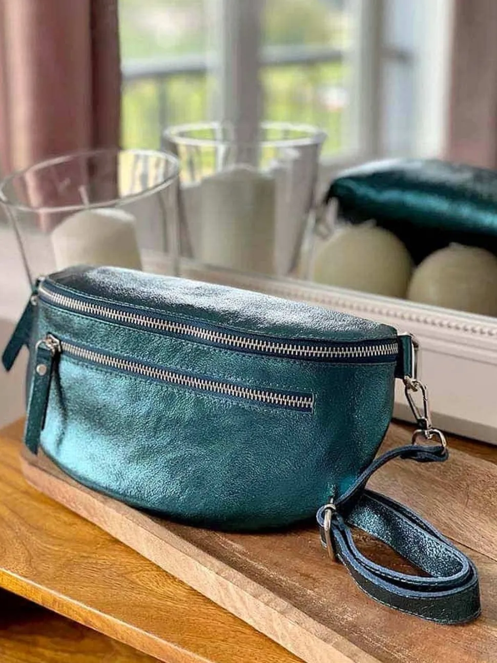 sac_banane_bleu_petrole_j_1.webp Femmes Saheline Sac Banane Bleu Petrole June