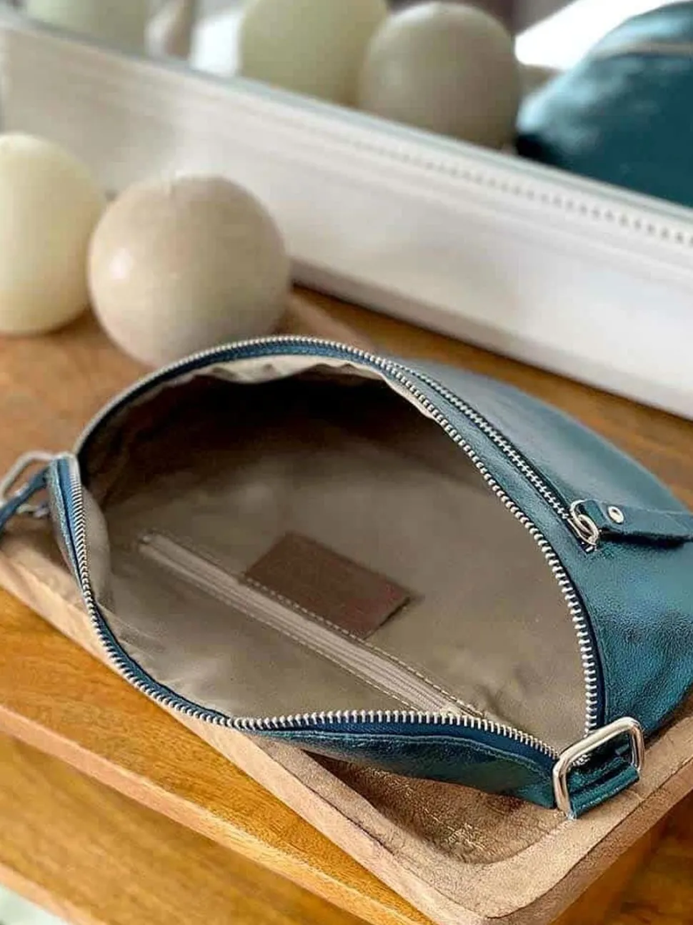 sac_banane_bleu_petrole_j_3.webp Femmes Saheline Sac Banane Bleu Petrole June