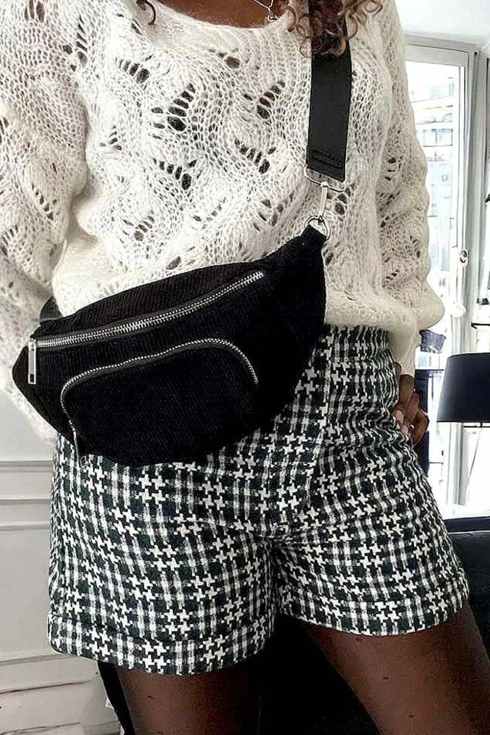 sac_banane_noir_estela_4.webp Femmes Saheline Sac Banane Noir Estela