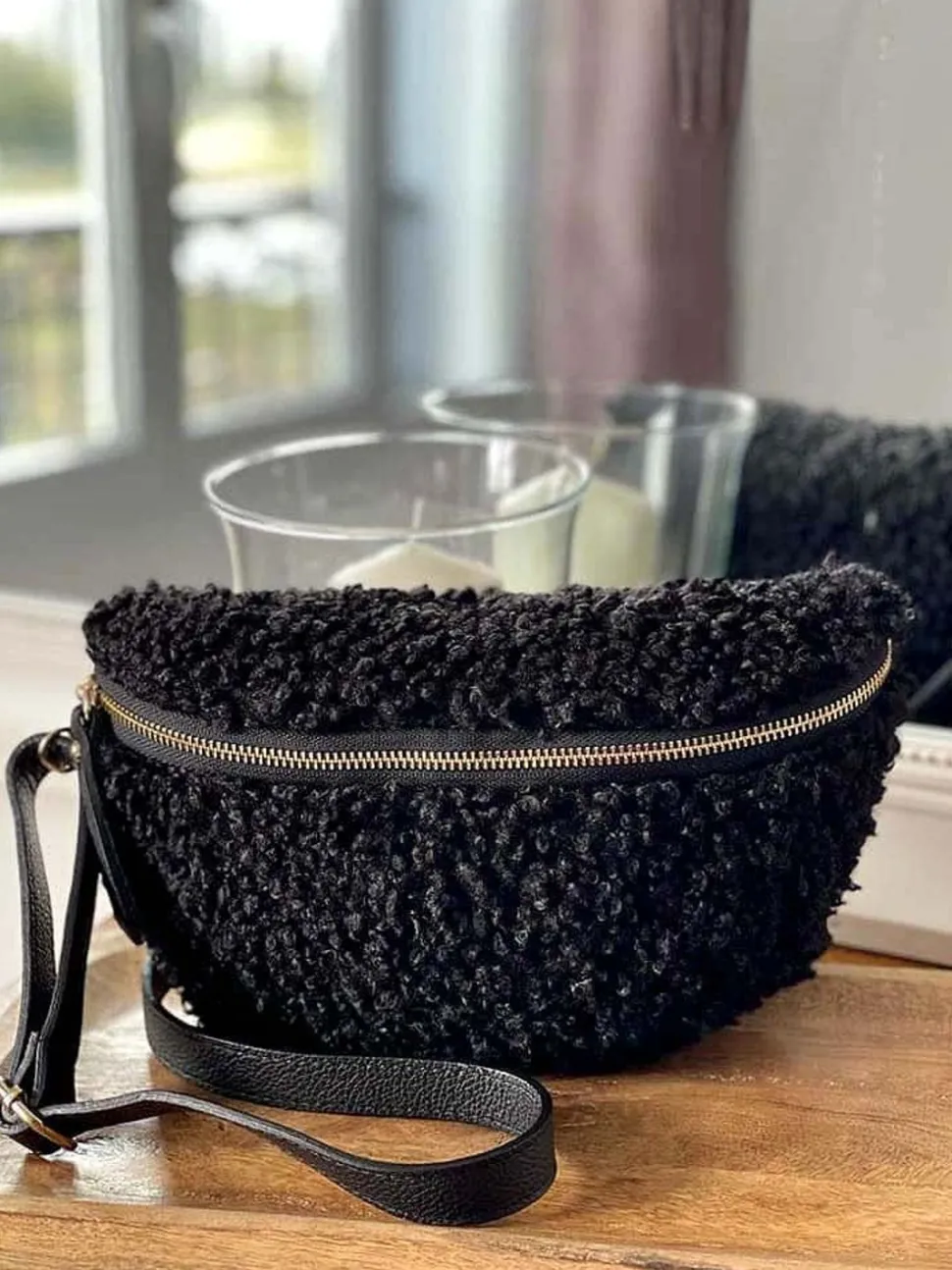 sac_banane_noir_paige_1.webp Femmes Saheline Sac Banane Noir Paige