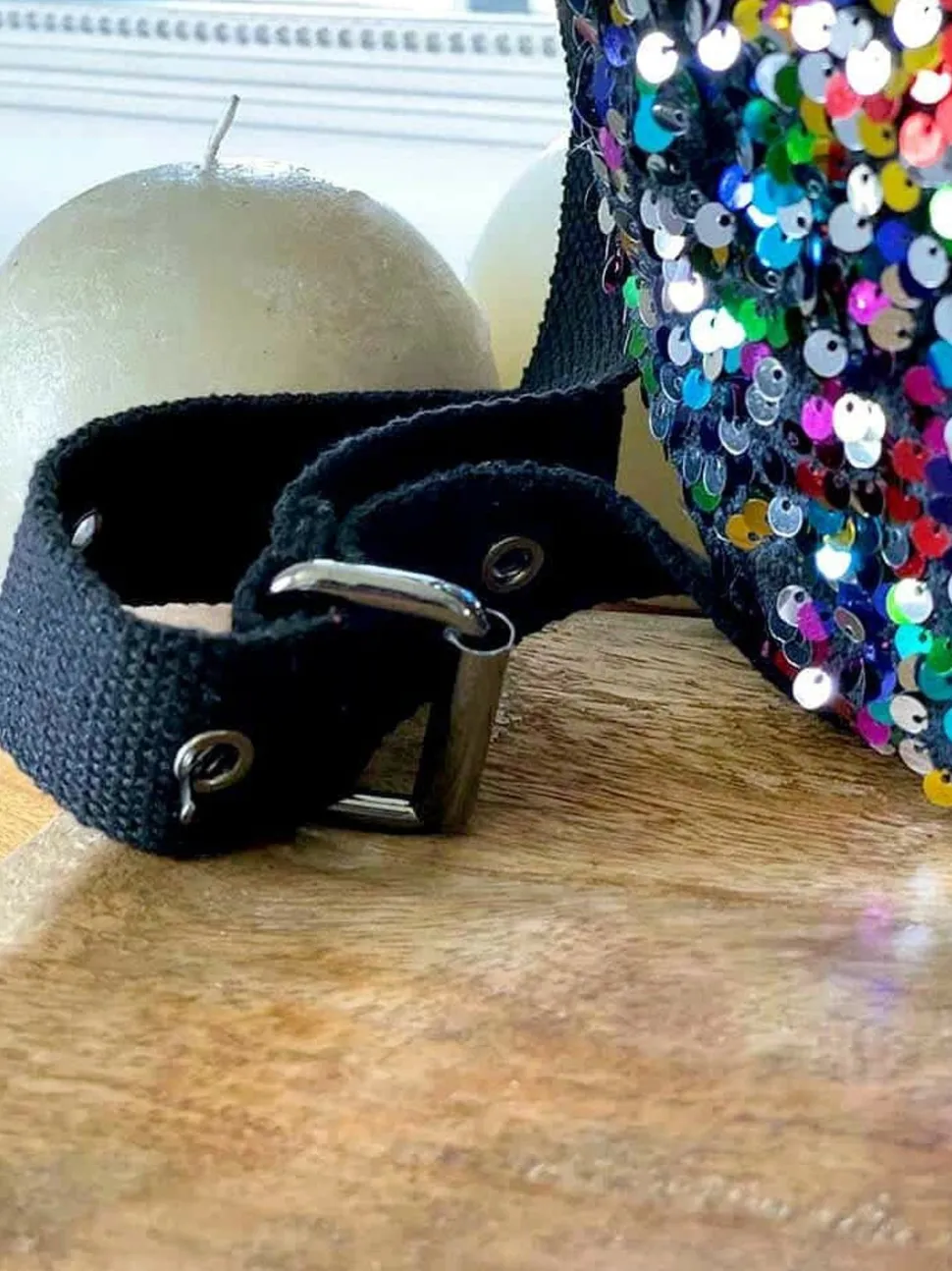 sac_banane_rose_multico_a_7.webp Femmes Saheline Sac Banane Rose Multico A Sequins Laumy