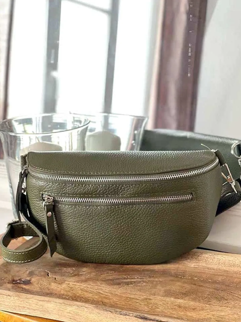 sac_banane_vert_kaki_chel_0.webp Femmes Saheline Sac Banane Vert Kaki Chelby