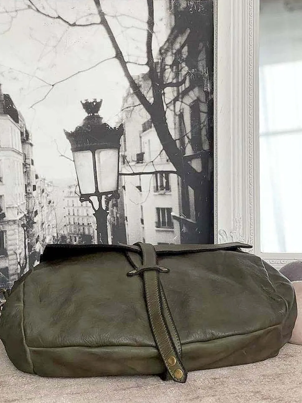 sac_besace_cuir_vert_kaki_8.webp Femmes Saheline Sac Besace Cuir Vert Kaki Ninon