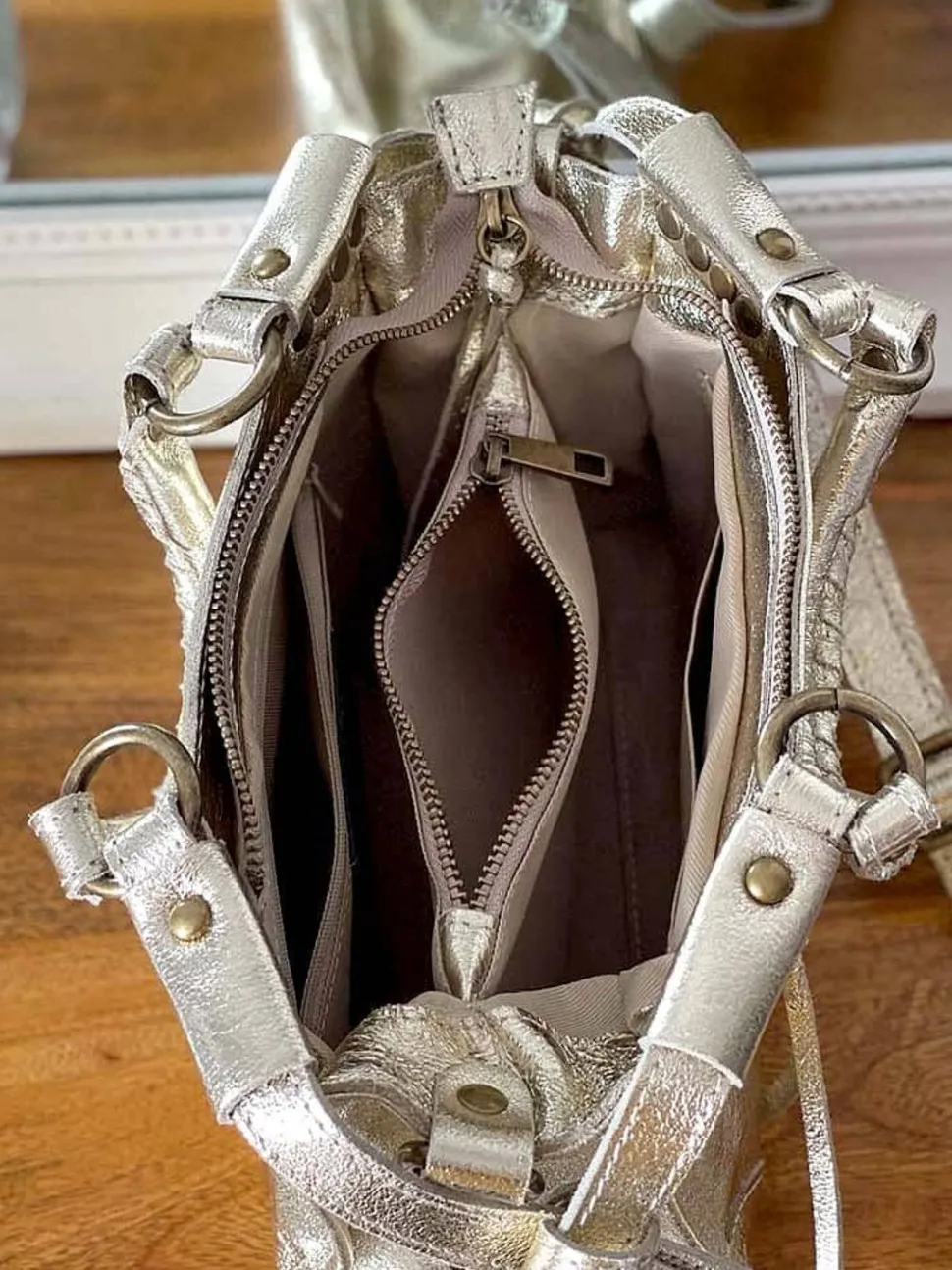sac_dore_or_fabiola_6.webp Femmes Saheline Sac Dore Or Fabiola