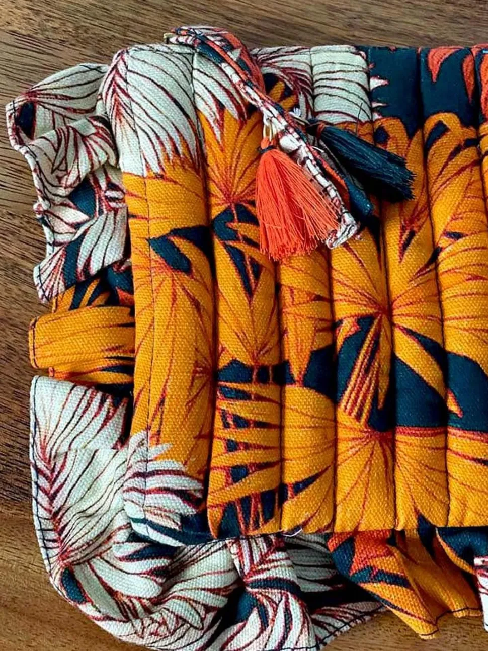 trousse_de_toilette_orang_0-1.webp Femmes Saheline Trousse De Toilette Orange Millie