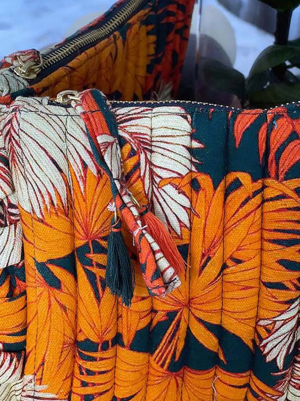 trousse_de_toilette_orang_3-1.webp Femmes Saheline Trousse De Toilette Orange Millie